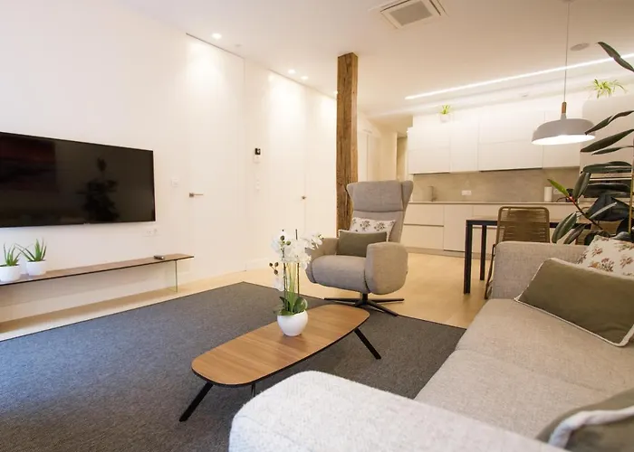 Atsegin Climatizacion -opcion A Parking- Apartment *